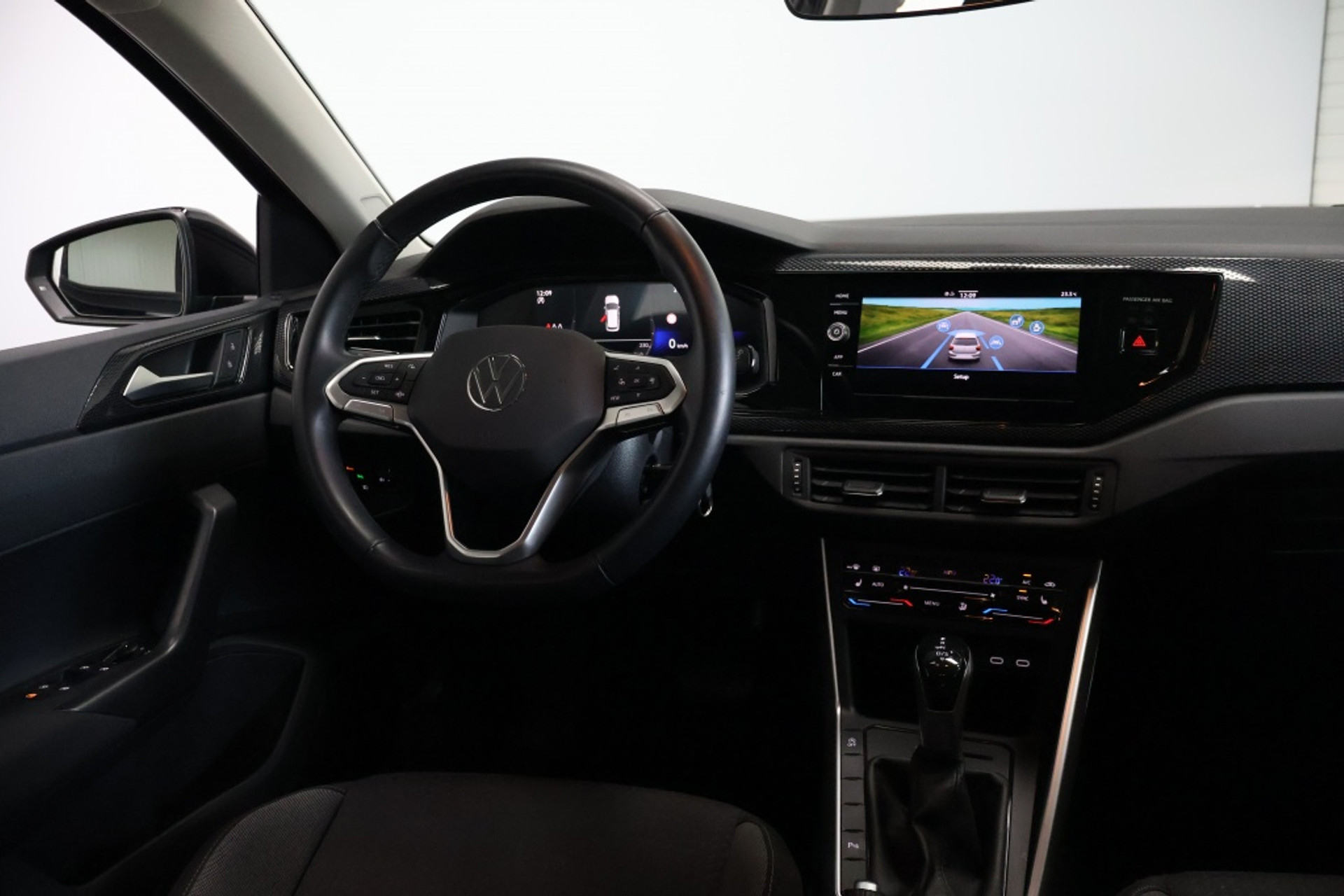 46895458-19.jpg